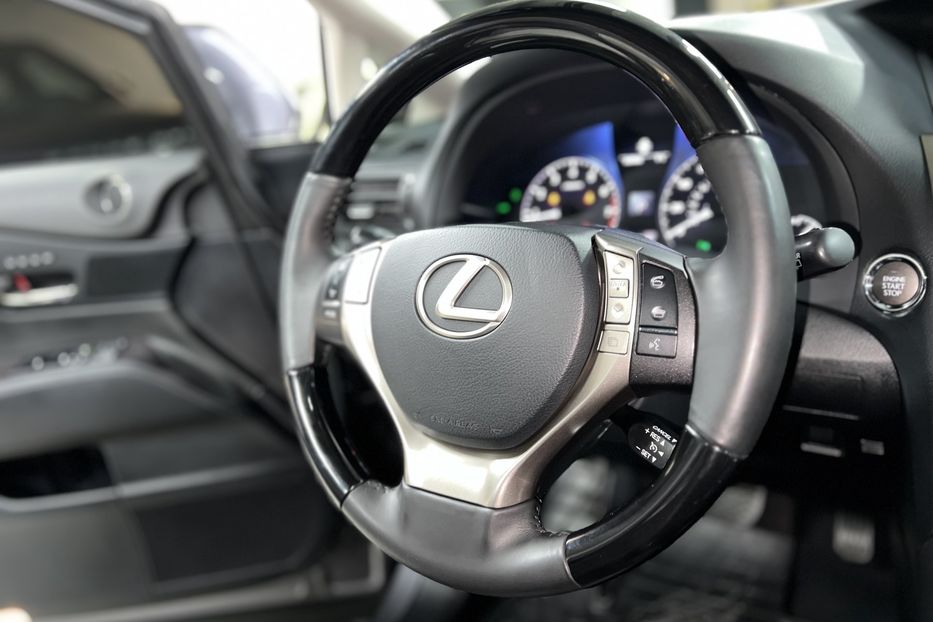 Продам Lexus RX 350 2013 года в Киеве