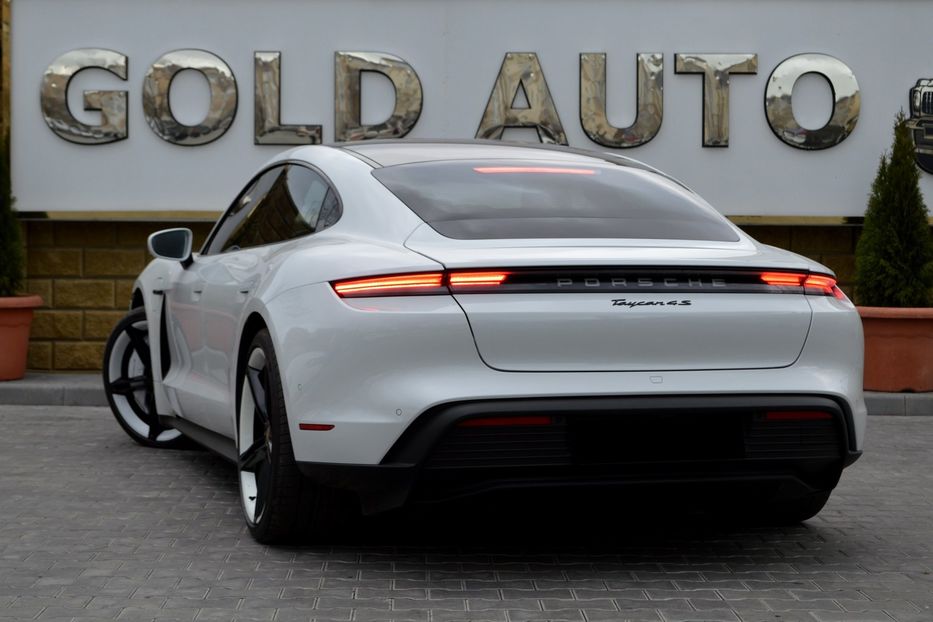 Продам Porsche Taycan 2021 года в Одессе