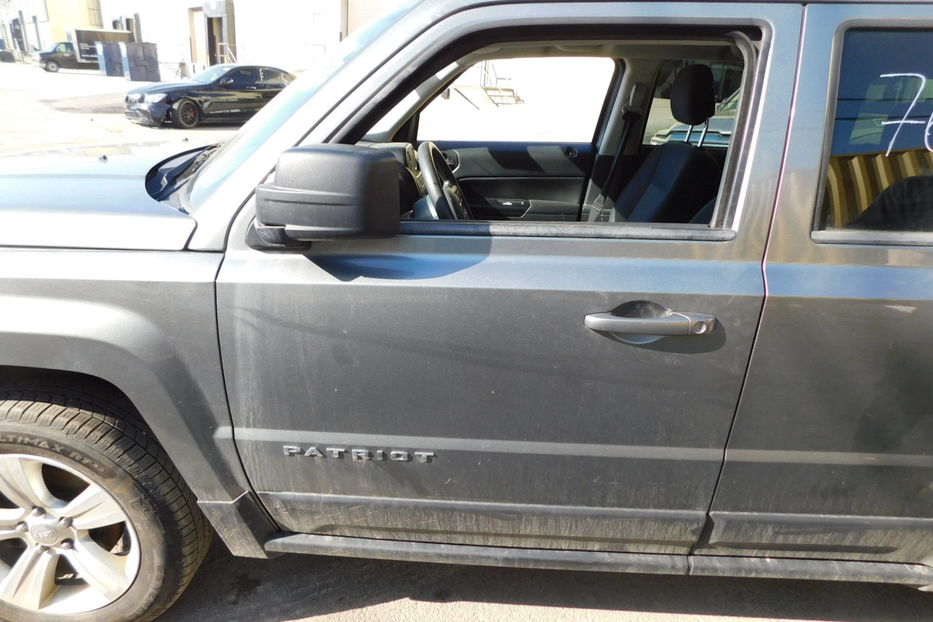 Продам Jeep Patriot Sport 4WD 2.4 2014 года в Одессе