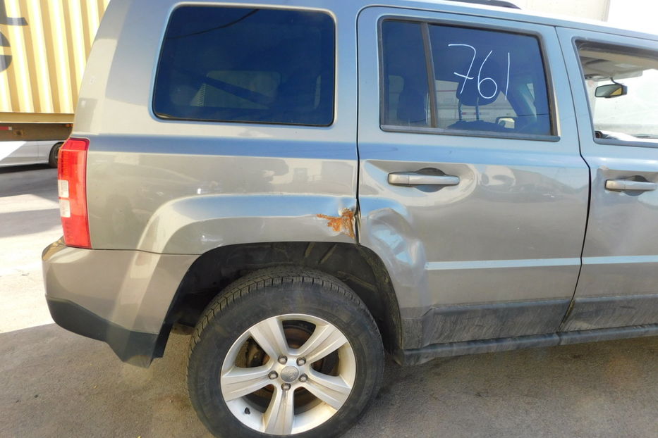 Продам Jeep Patriot Sport 4WD 2.4 2014 года в Одессе