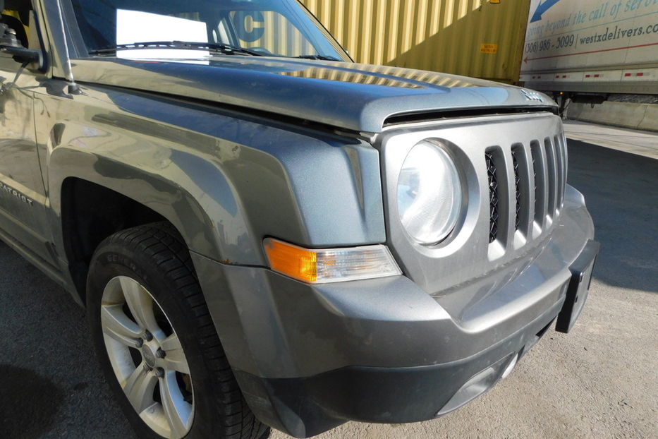 Продам Jeep Patriot Sport 4WD 2.4 2014 года в Одессе