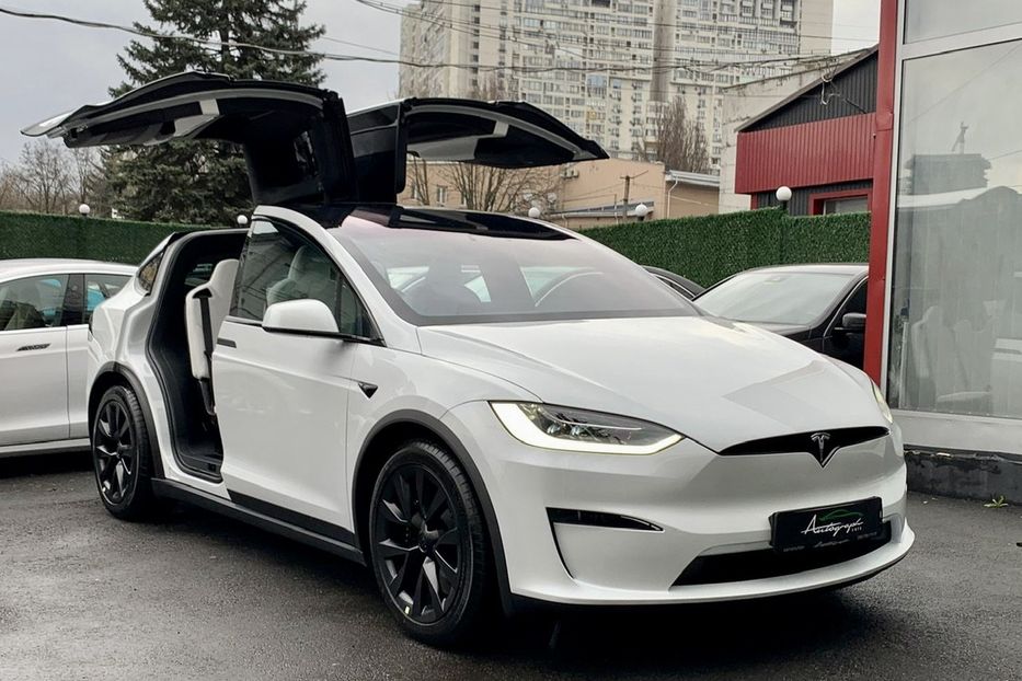 Продам Tesla Model X Dual Motor 2023 года в Киеве