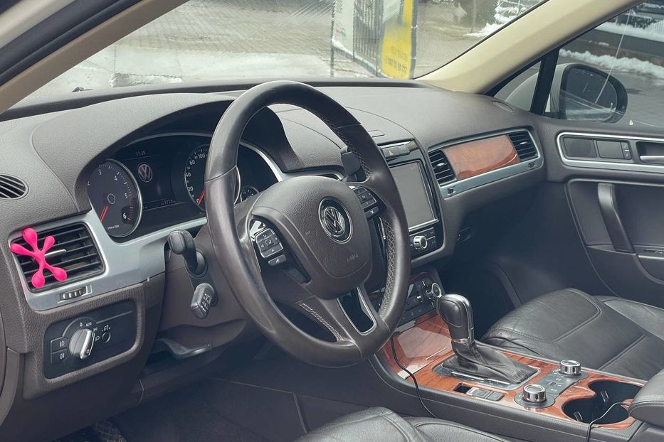 Продам Volkswagen Touareg Executive 2010 года в Черновцах