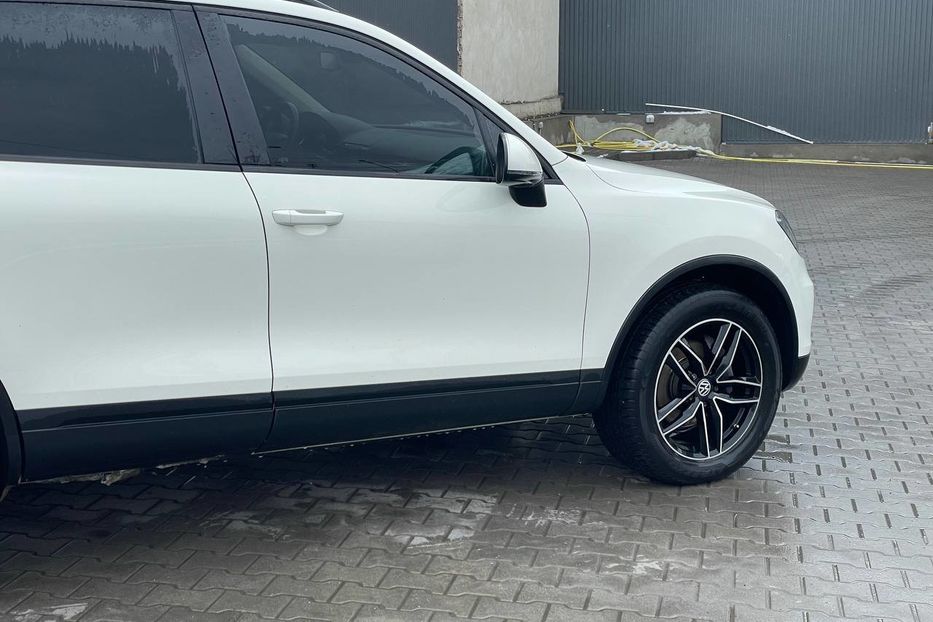 Продам Volkswagen Touareg Executive 2010 года в Черновцах