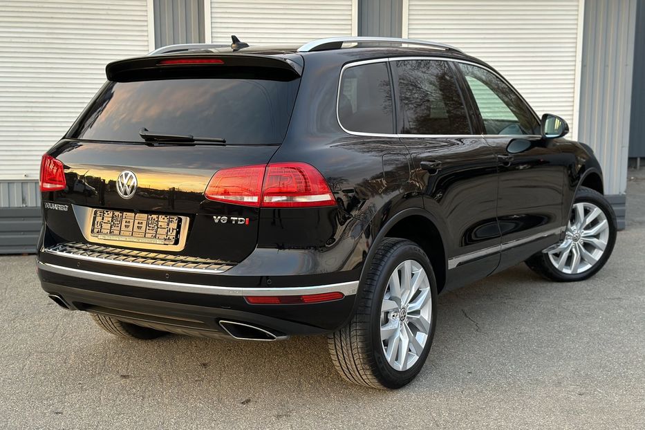 Продам Volkswagen Touareg R line 2018 года в Киеве