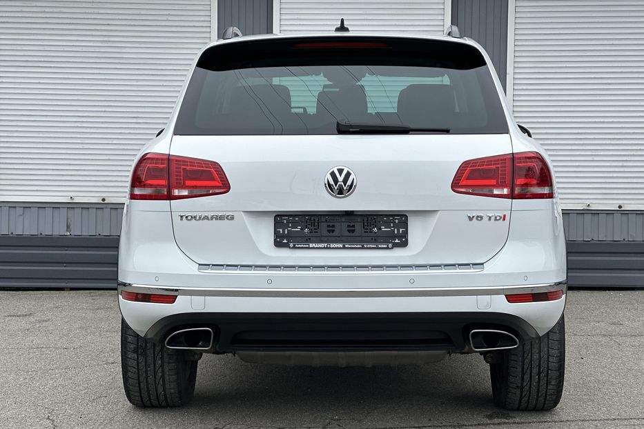 Продам Volkswagen Touareg R line 2016 года в Киеве