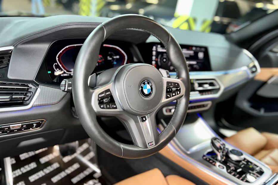 Продам BMW X5 2020 года в Киеве