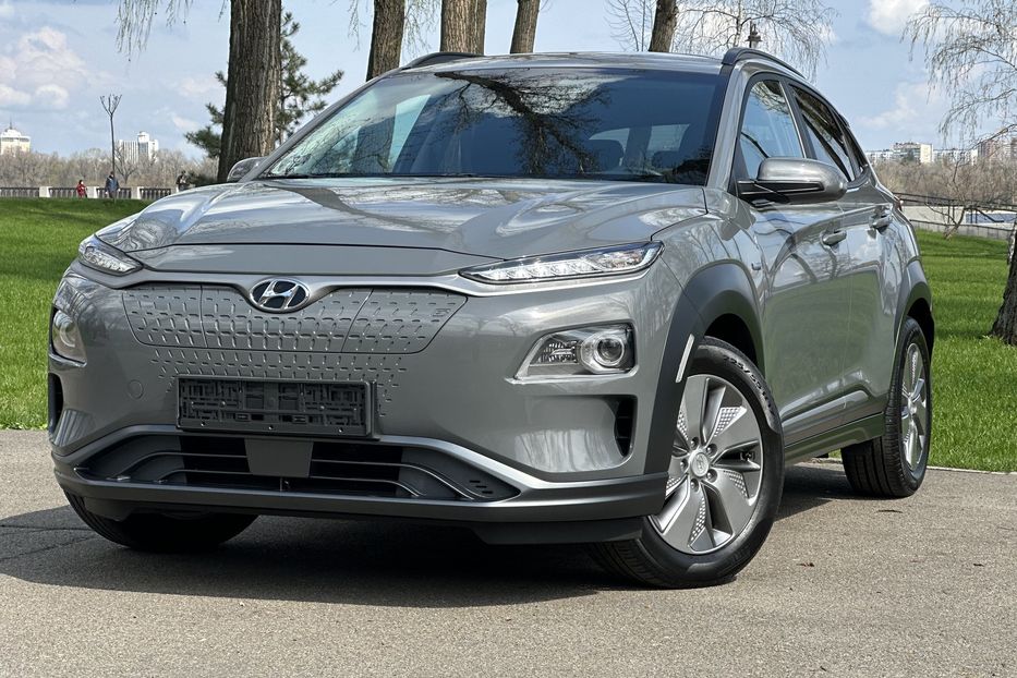 Продам Hyundai Kona Premium 100KW 2020 года в Киеве