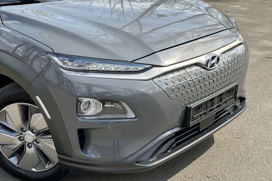 Продам Hyundai Kona Premium 100KW 2020 года в Киеве