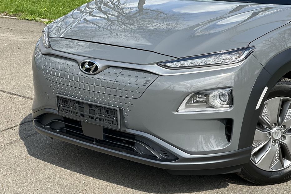 Продам Hyundai Kona Premium 100KW 2020 года в Киеве