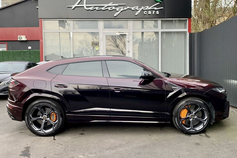 Продам Lamborghini Urus 2020 года в Киеве