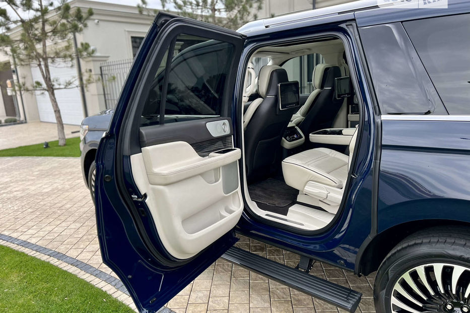 Продам Lincoln Navigator Black Label  2019 года в Одессе