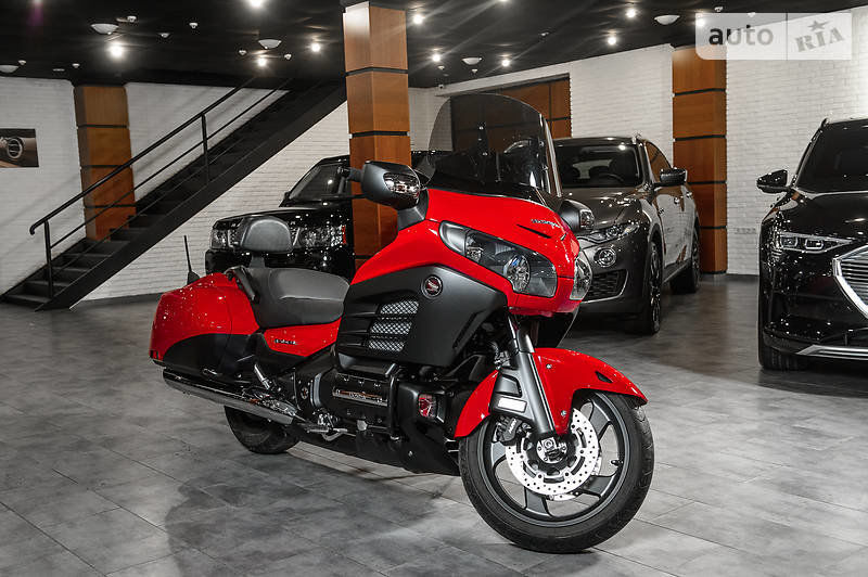 Продам Honda Gold Wing GL 1800 Gold Wing 2012 года в Одессе