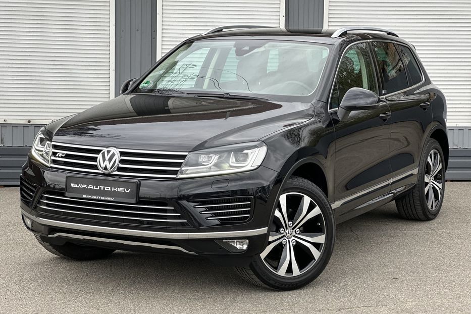 Продам Volkswagen Touareg R Line EXECUTIVE  2017 года в Киеве