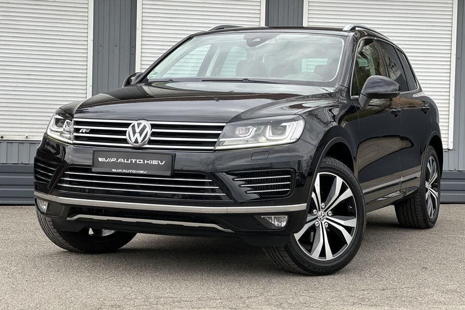 Продам Volkswagen Touareg R Line EXECUTIVE  2017 года в Киеве