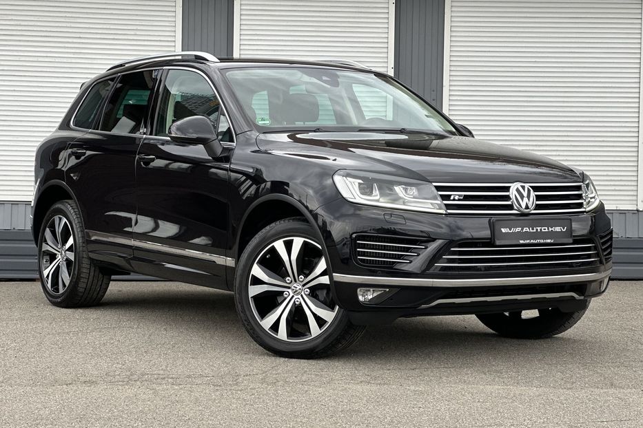 Продам Volkswagen Touareg R Line EXECUTIVE  2017 года в Киеве