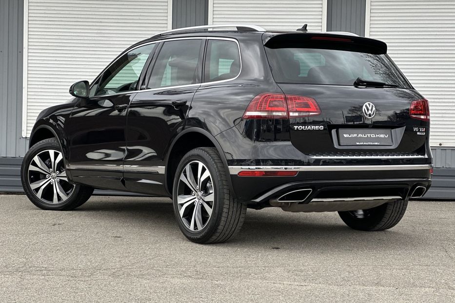 Продам Volkswagen Touareg R Line EXECUTIVE  2017 года в Киеве