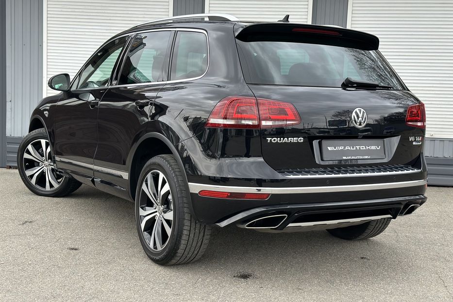 Продам Volkswagen Touareg R Line EXECUTIVE  2017 года в Киеве