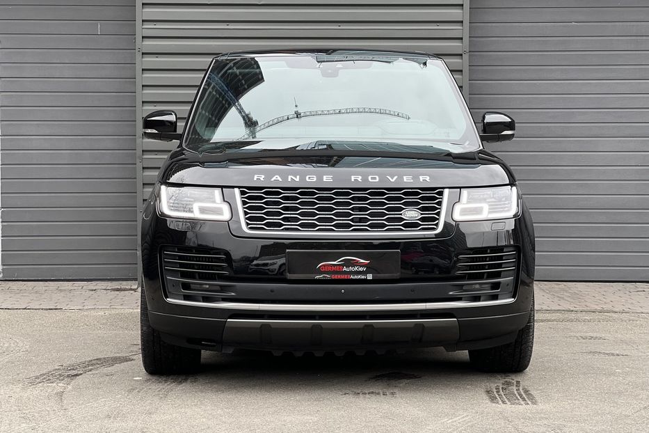 Продам Land Rover Range Rover Black Edition  2018 года в Киеве