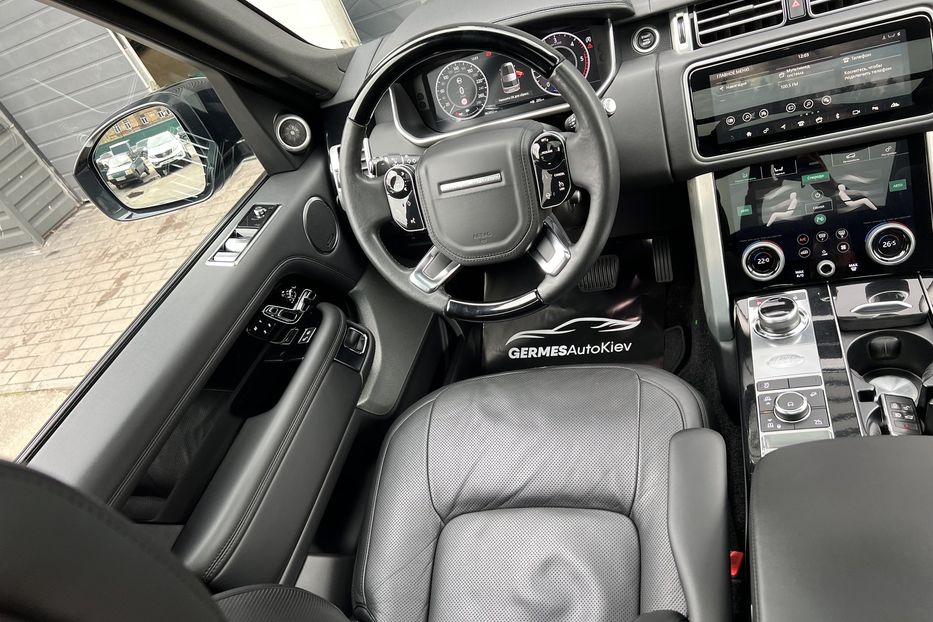 Продам Land Rover Range Rover Black Edition  2018 года в Киеве