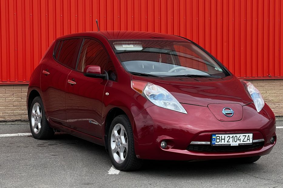 Продам Nissan Leaf 31 kw 2011 года в Одессе