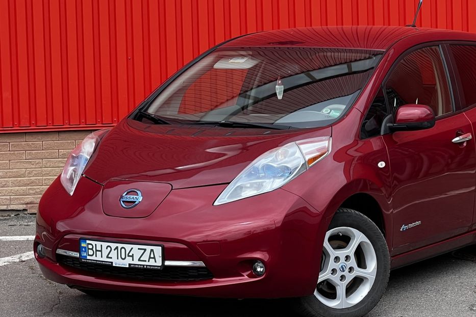 Продам Nissan Leaf 31 kw 2011 года в Одессе