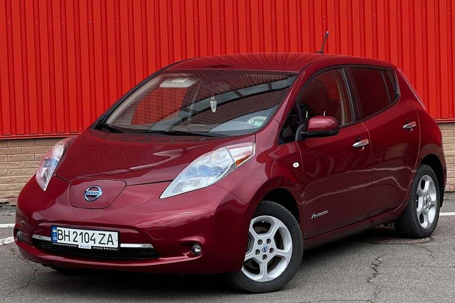 Продам Nissan Leaf 31 kw 2011 года в Одессе