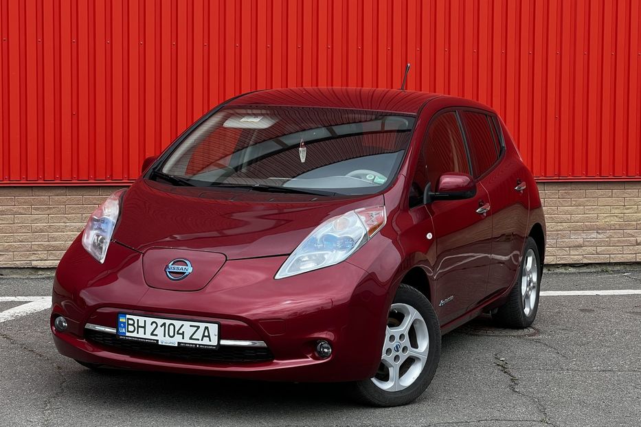 Продам Nissan Leaf 31 kw 2011 года в Одессе