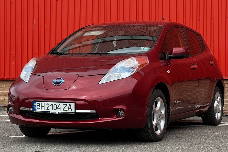 Продам Nissan Leaf 31 kw 2011 года в Одессе