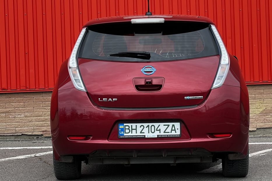 Продам Nissan Leaf 31 kw 2011 года в Одессе