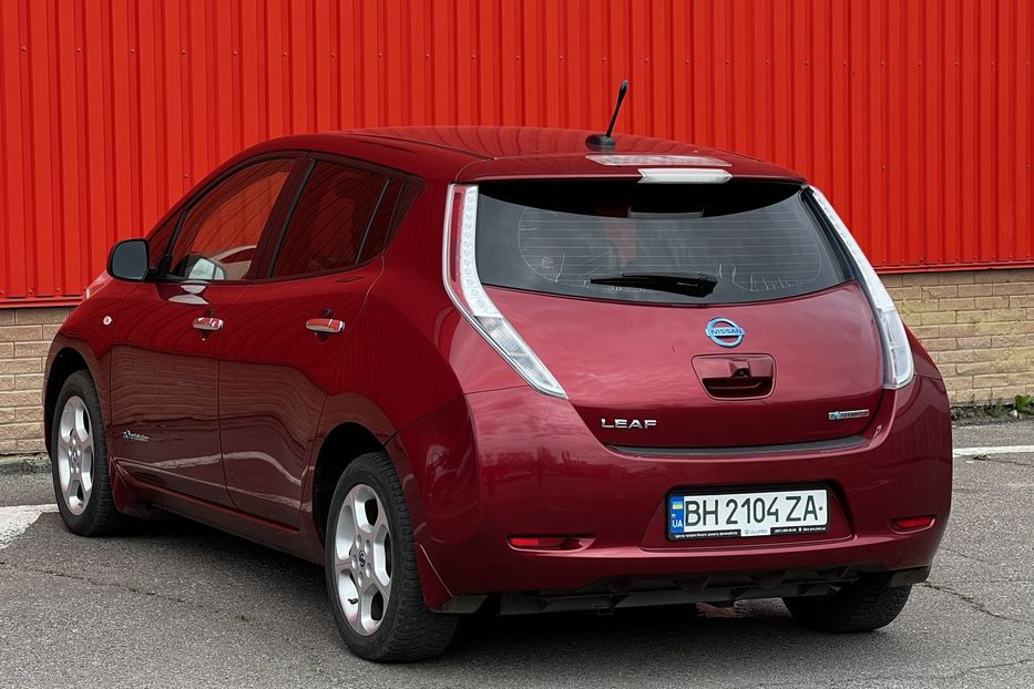 Продам Nissan Leaf 31 kw 2011 года в Одессе