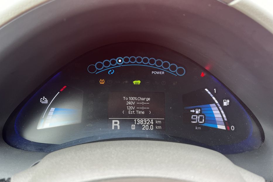 Продам Nissan Leaf 31 kw 2011 года в Одессе