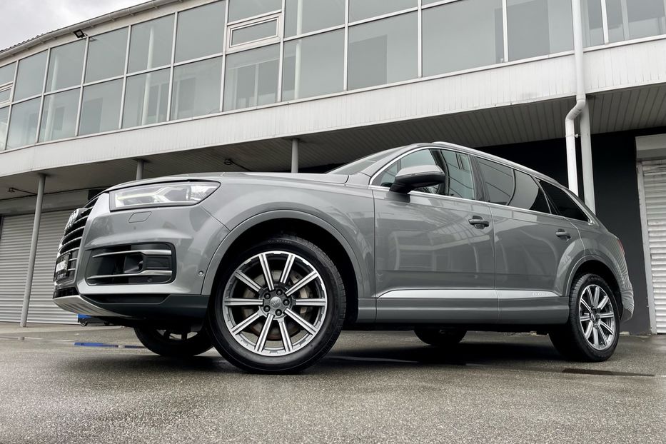 Продам Audi Q7 3.0 TDI 2018 года в Киеве