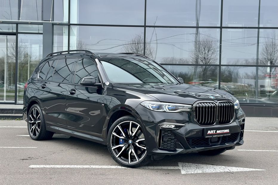 Продам BMW X7 M50I 2021 года в Киеве