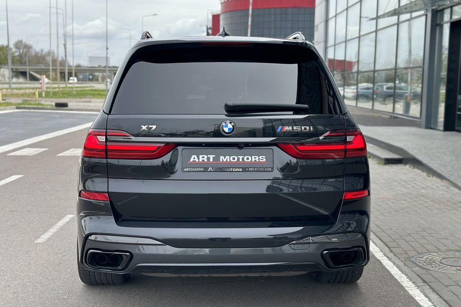 Продам BMW X7 M50I 2021 года в Киеве