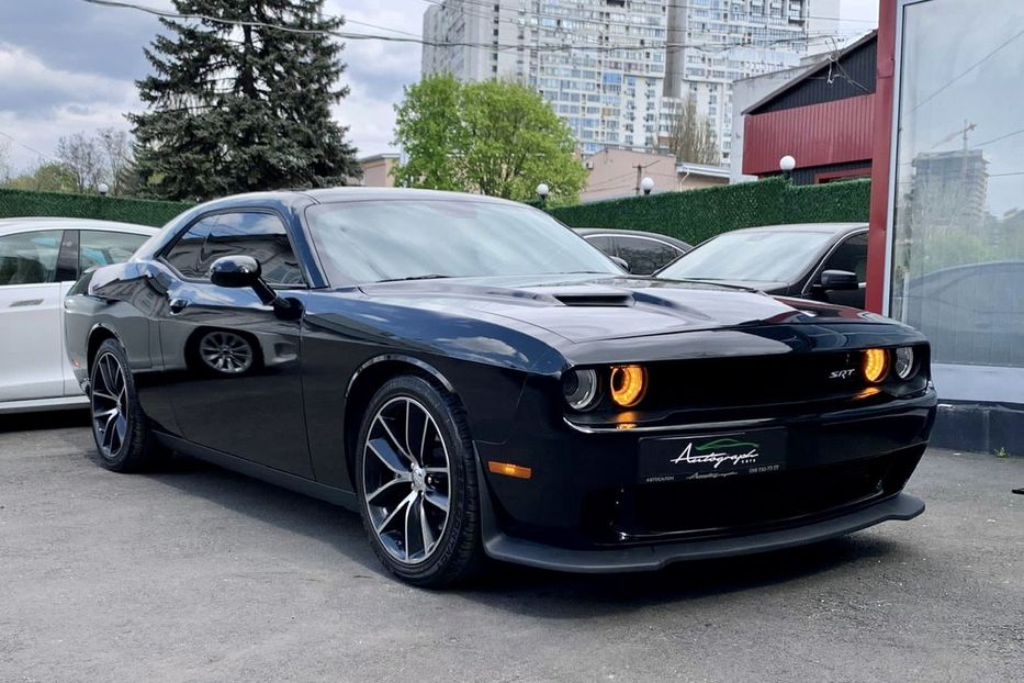 Продам Dodge Challenger SCAT PACK 2016 года в Киеве