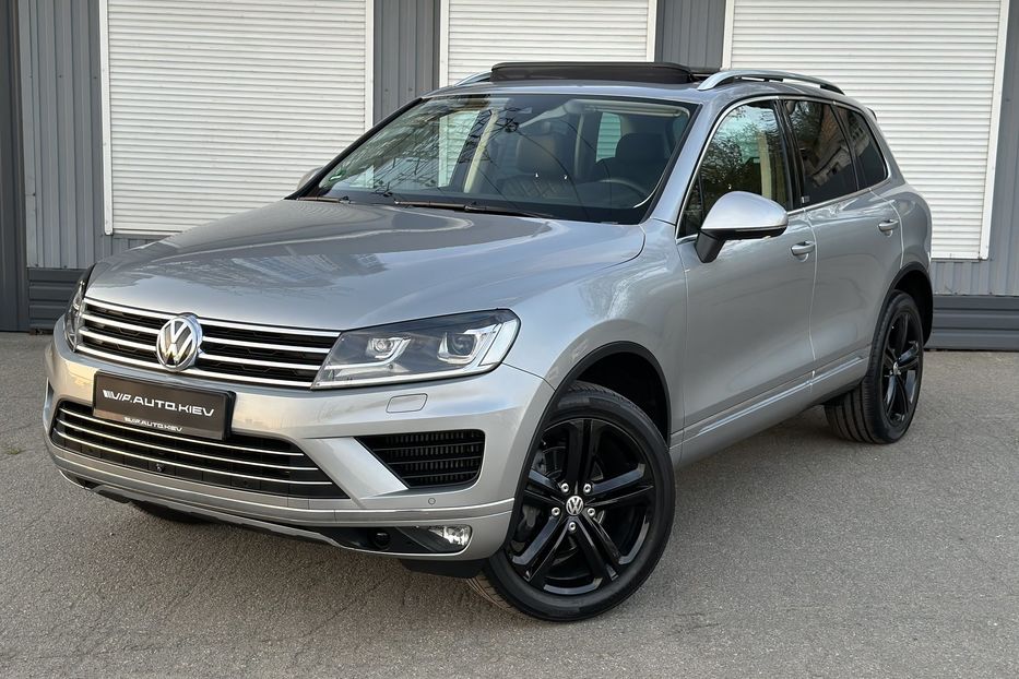 Продам Volkswagen Touareg EXECUTIVE EDITION 2018 года в Киеве