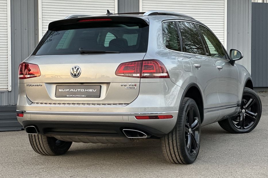 Продам Volkswagen Touareg EXECUTIVE EDITION 2018 года в Киеве