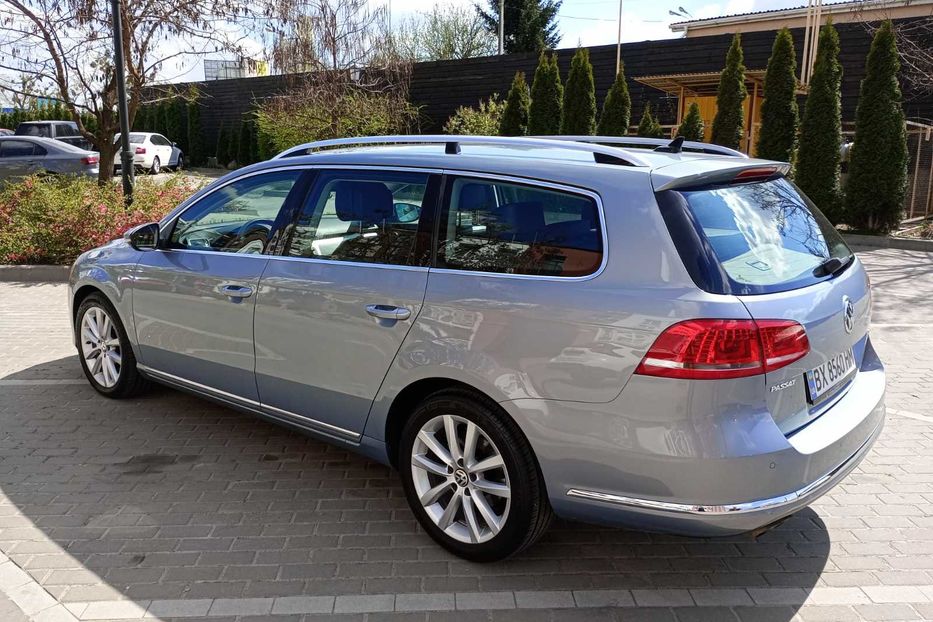 Продам Volkswagen Passat B7 Highline 103кВт 2013 года в Киеве