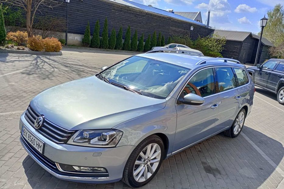 Продам Volkswagen Passat B7 Highline 103кВт 2013 года в Киеве