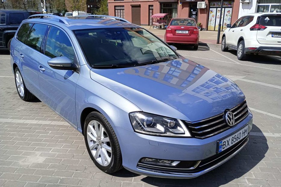 Продам Volkswagen Passat B7 Highline 103кВт 2013 года в Киеве