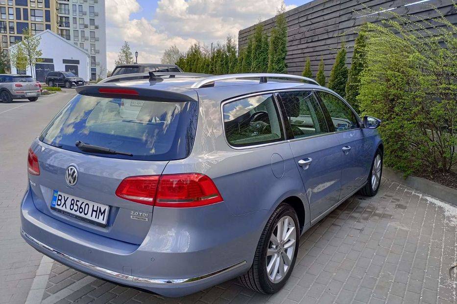 Продам Volkswagen Passat B7 Highline 103кВт 2013 года в Киеве