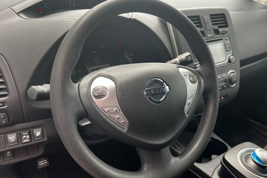 Продам Nissan Leaf 30kw 2017 года в Одессе