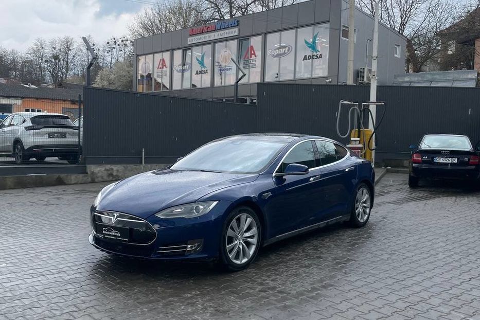 Продам Tesla Model S 70D 2015 года в Черновцах