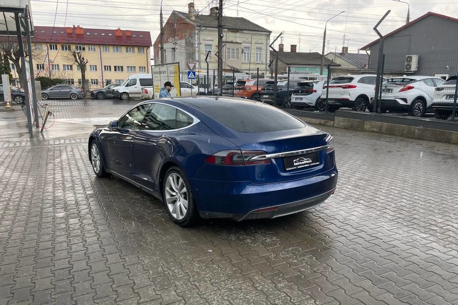 Продам Tesla Model S 70D 2015 года в Черновцах