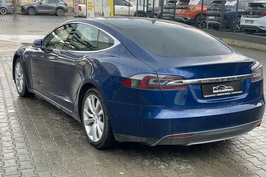 Продам Tesla Model S 70D 2015 года в Черновцах