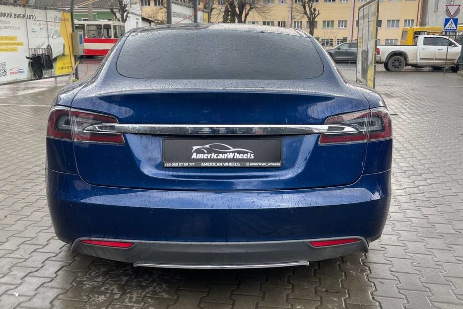 Продам Tesla Model S 70D 2015 года в Черновцах