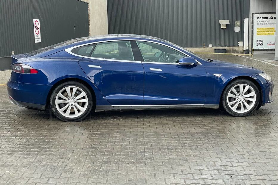 Продам Tesla Model S 70D 2015 года в Черновцах