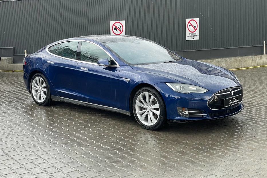 Продам Tesla Model S 70D 2015 года в Черновцах