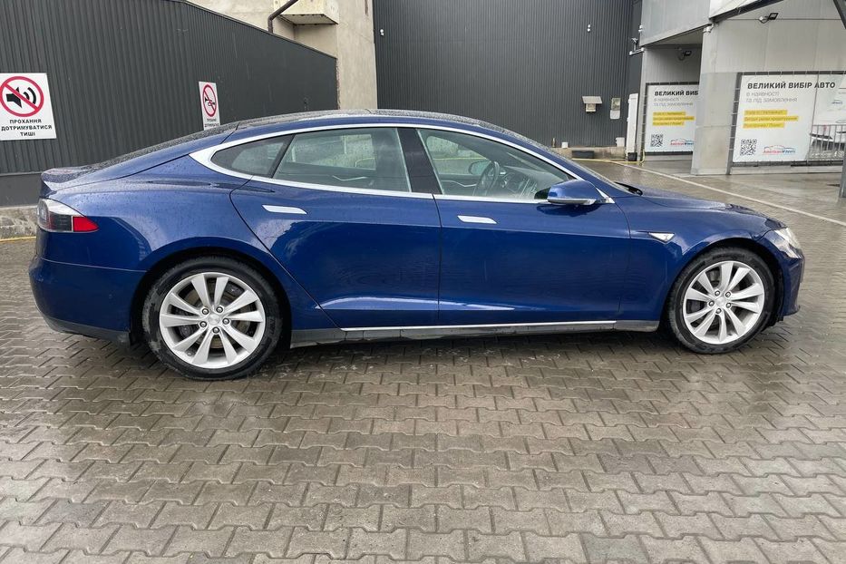 Продам Tesla Model S 70D 2015 года в Черновцах